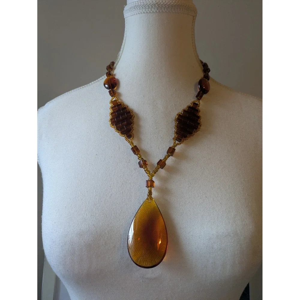 Vintage Teardrop Necklace In Faux Amber Honey Beaded Chunky Statement Earthy 22